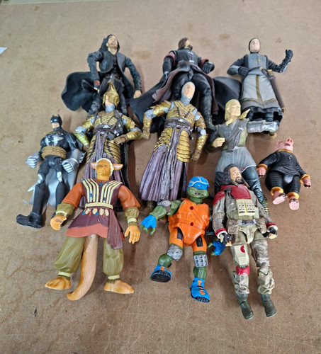 Mixed lot action figures - mixed,