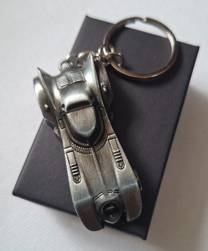 Silver batman metal batmobile - silver,